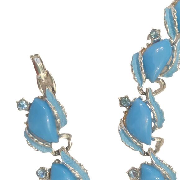 Vtg 50’s/60’s robin’s egg blue & silver tone leaf & crystal necklace & bracelet - Picture 5 of 7